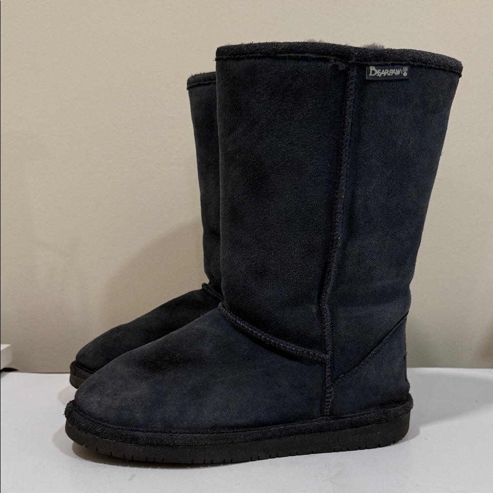 BearPaw Dark Gray Suede Winter Fleece Lined Boots (sz 7)